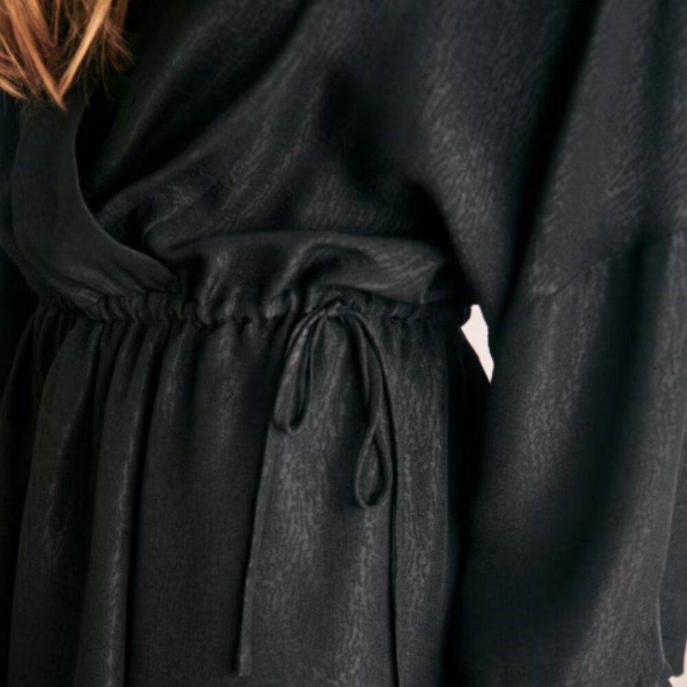 Sezane Pat Dress - Picture 4 of 15